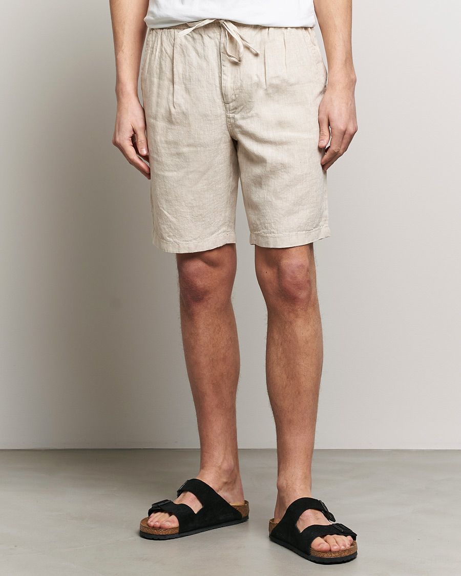 Herre | Shorts | KnowledgeCotton Apparel | Loose Linen Shorts Light Feather Grey