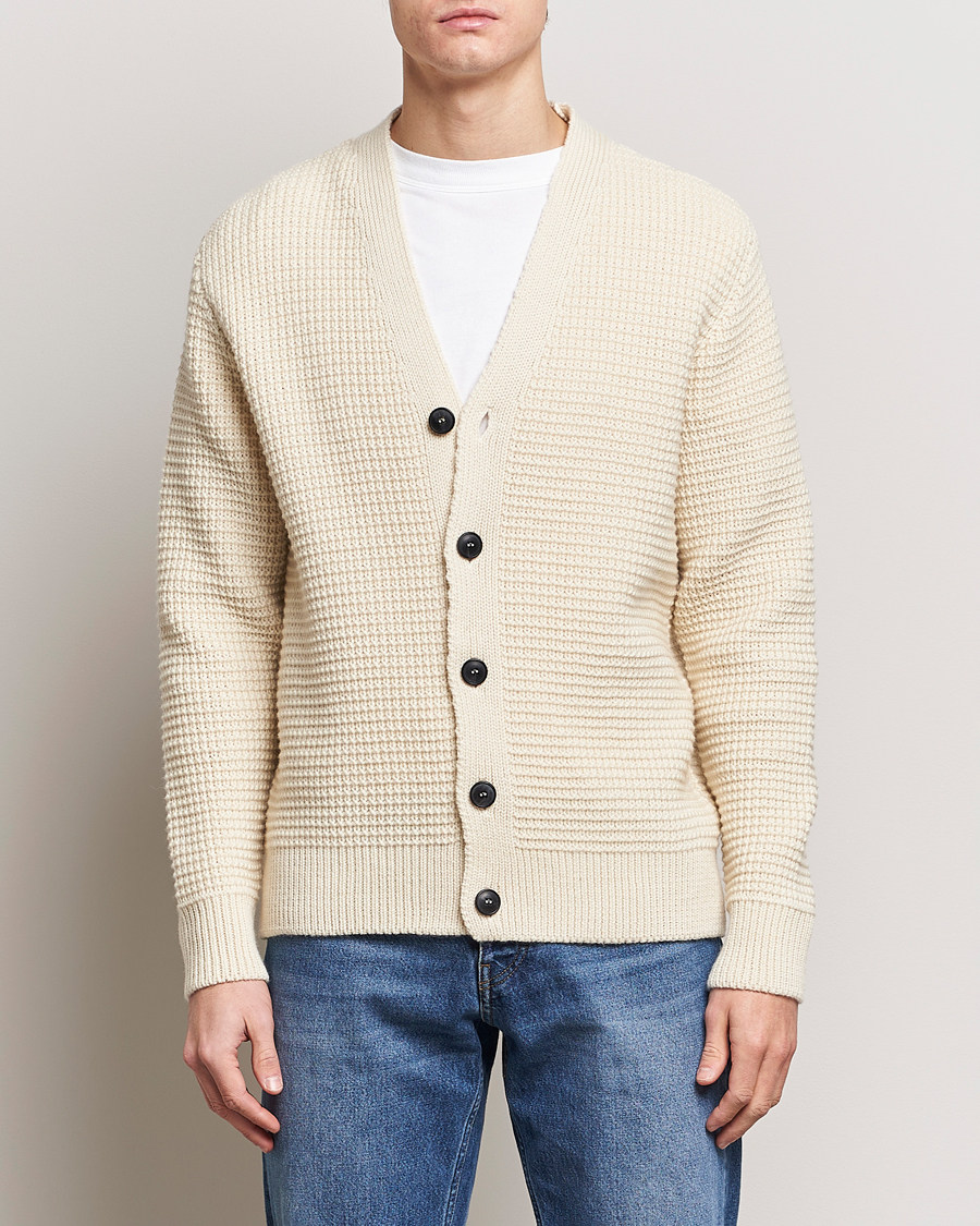 Herre | Gensere | Sunspel | Fisherman Merino Wool Cardigan Ecru