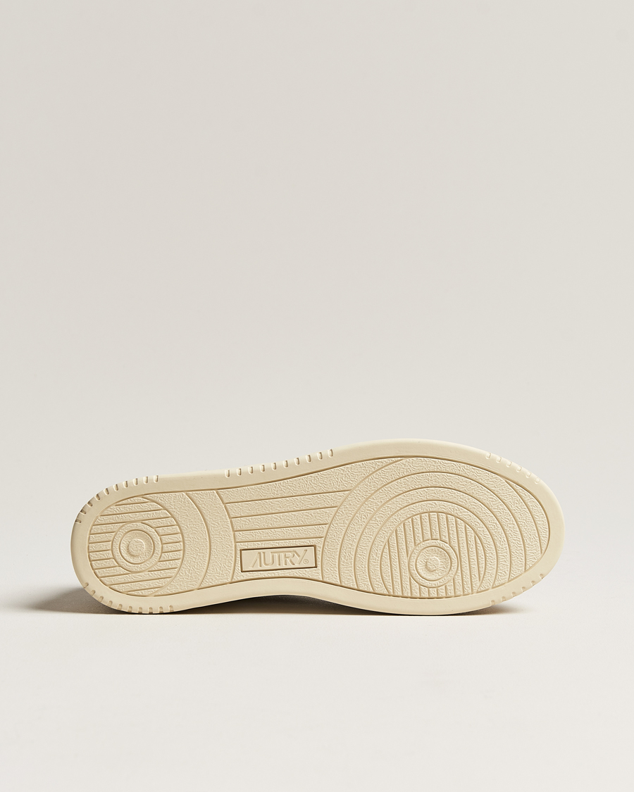 Herre | Autry Medalist Low Goat/Suede Sneaker White/Grey | Autry | Medalist Low Goat/Suede Sneaker White/Grey