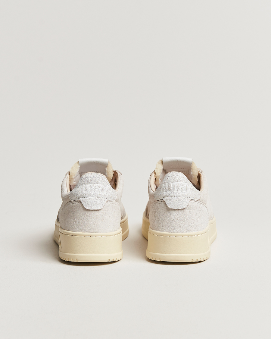 Herre | Autry Medalist Low Suede Sneaker Cream | Autry | Medalist Low Suede Sneaker Cream