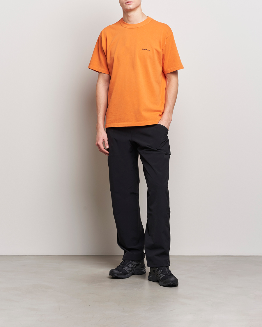 Herre | T-Shirts | Stone Island | Cotton Jersey Small Logo T-Shirt Orange