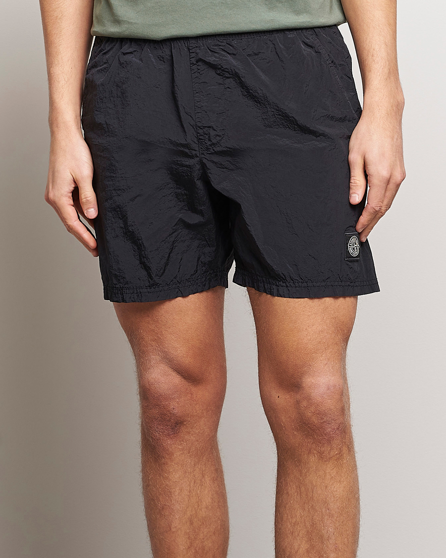 Herre | Dressede badeshorts | Stone Island | Nylon Metal Econyl Swimshorts Black