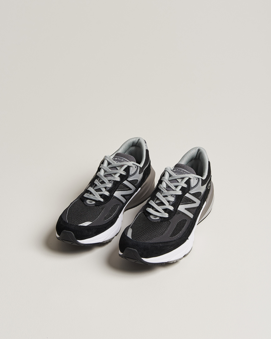 Herre | Personal Classics | New Balance | Made in USA 990v6 Sneakers Black/White