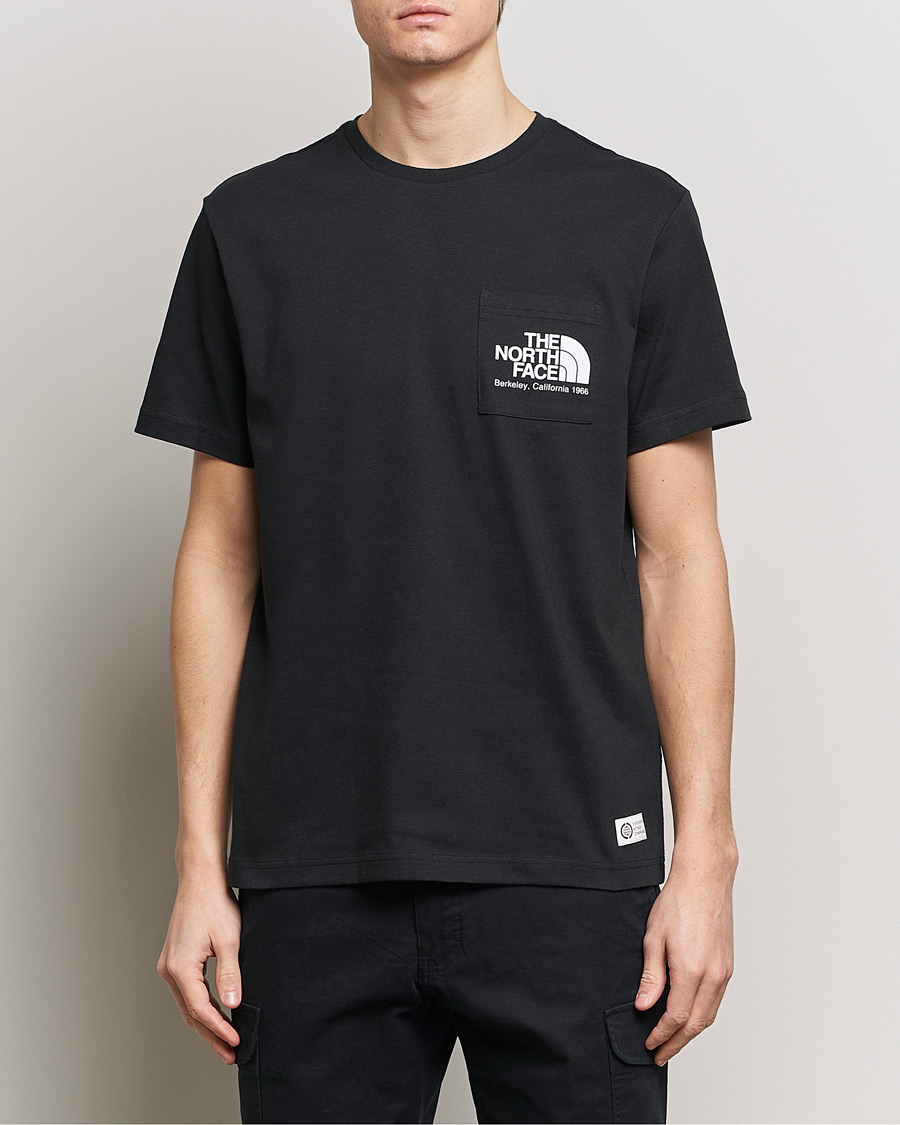 Herre | Svarte t-skjorter | The North Face | Berkeley Pocket T-Shirt Black