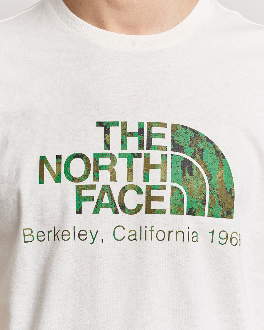 Herre | T-Shirts | The North Face | Berkeley Logo T-Shirt White