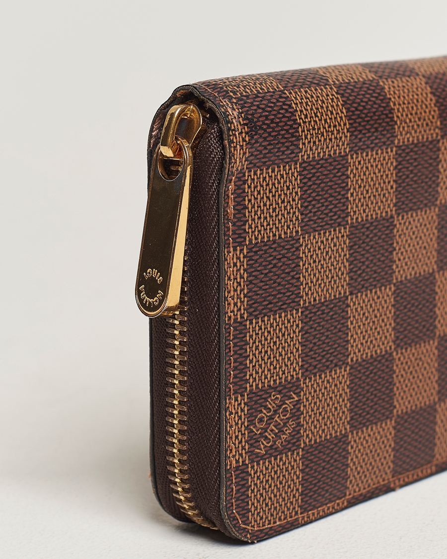 Herre | Louis Vuitton Pre-Owned Zippy Wallet Damier Ebene | Louis Vuitton Pre-Owned | Zippy Wallet Damier Ebene