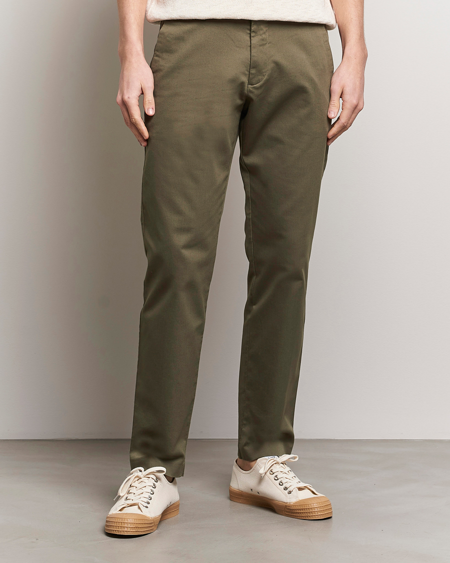 Herre | Klær | NN07 | Theo Regular Fit Stretch Chinos Capers Green