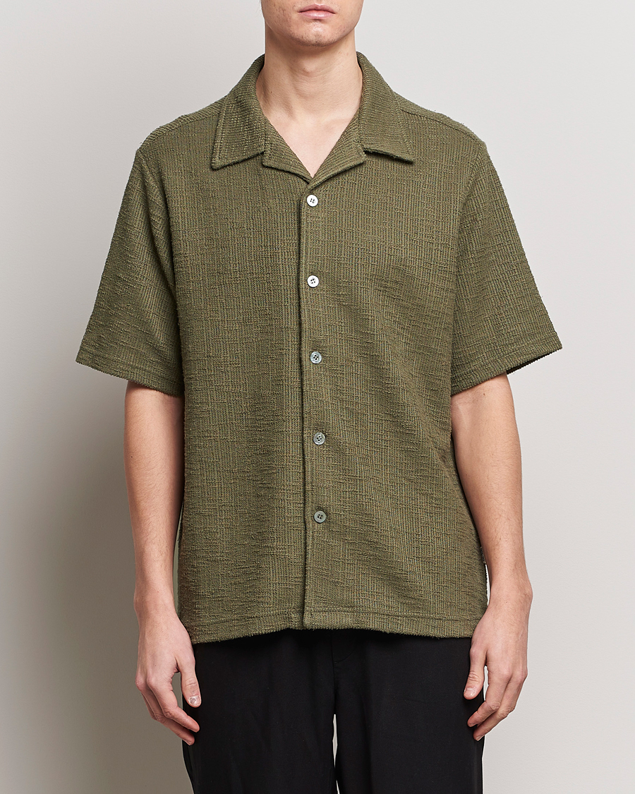 Herre | Kortermede skjorter | NN07 | Julio Short Sleeve Shirt Capers Green