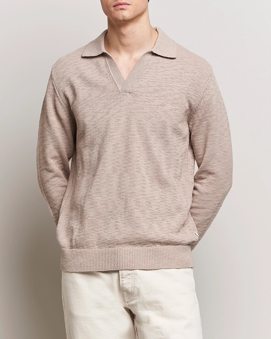 Herre | Strikkede pikéer | NN07 | Ryan Long Sleeve Open Collar Knitted Polo Khaki Stone