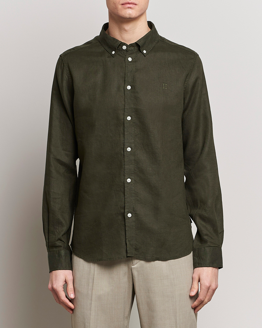 Herre | Plagg i lin | LES DEUX | Kristian Linen Button Down Shirt Olive Night