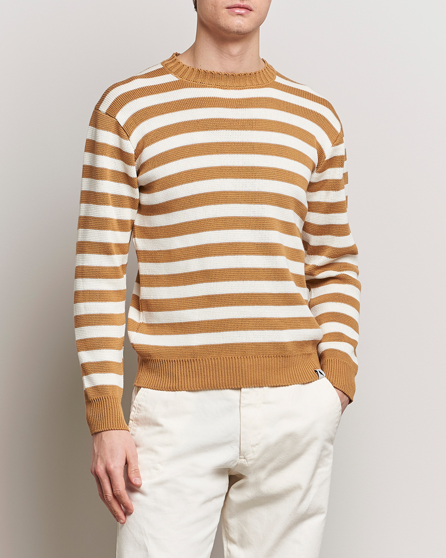 Herre | Strikkede gensere | Peregrine | Richmond Organic Cotton Sweater Amber