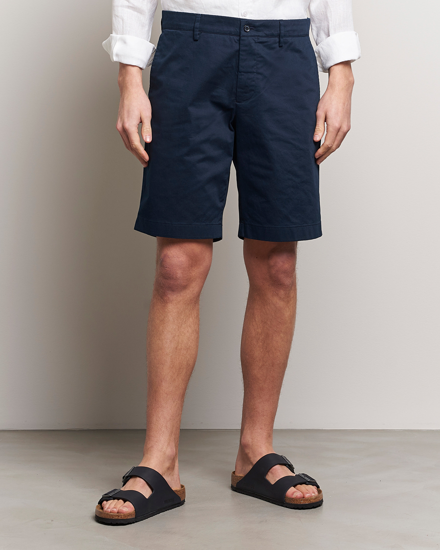 Herre | Chinosshorts | J.Lindeberg | Nathan Cloud Satin Shorts Navy