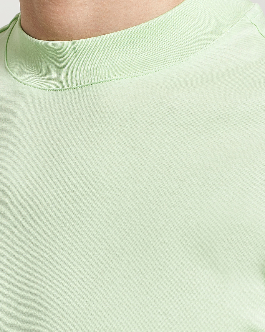 Herre | T-Shirts | J.Lindeberg | Ace Mock Neck T-Shirt Paradise Green