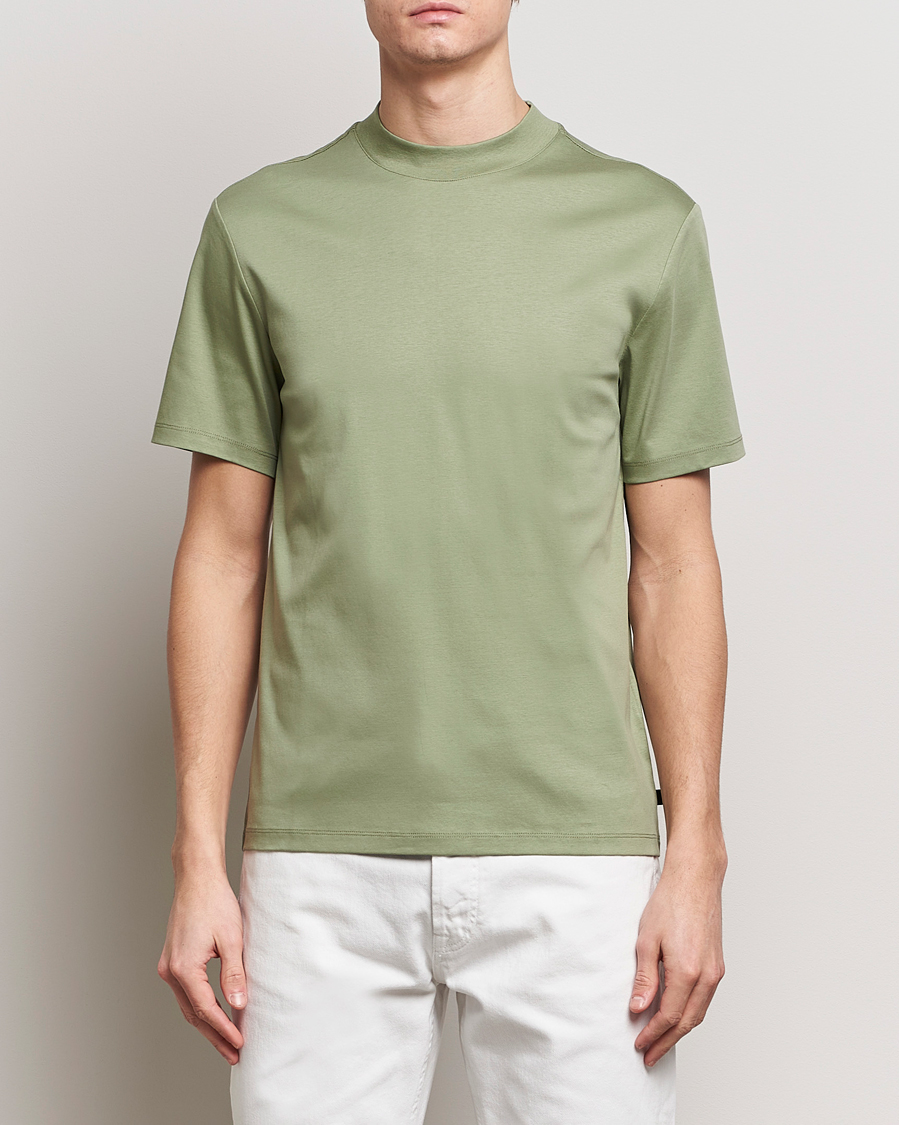 Herre | Kortermede t-shirts | J.Lindeberg | Ace Mock Neck T-Shirt Oil Green