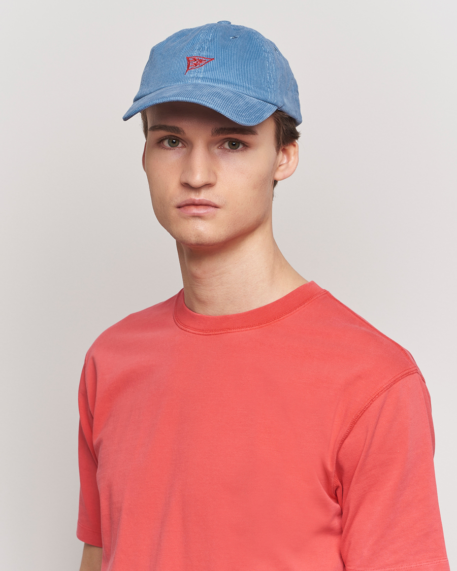 Herre | Drake's Pigeon Flag Baseball Cap Light Blue | Drake's | Pigeon Flag Baseball Cap Light Blue