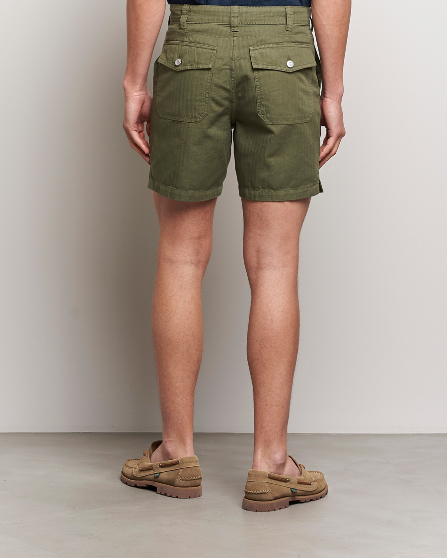 Herre | Shorts | Drake's | Herringbone Fatigue Cotton Shorts Olive