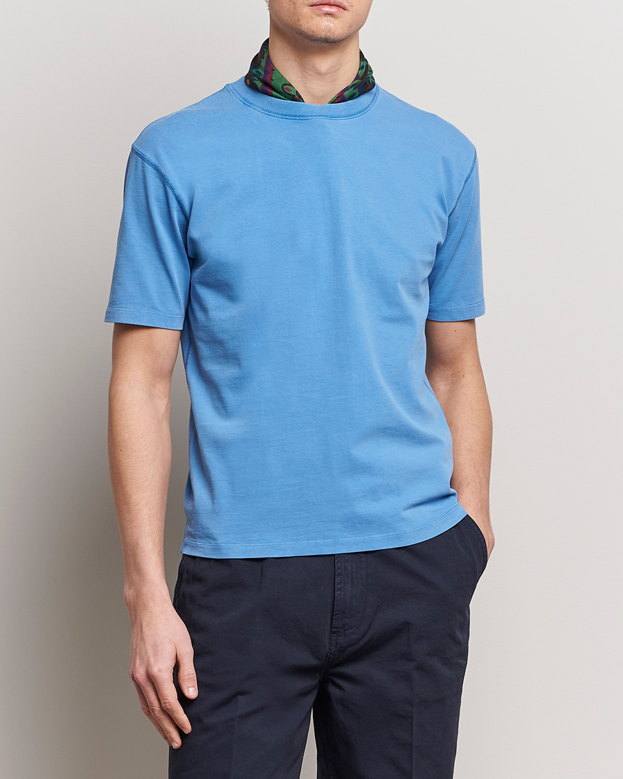 Herre | Kortermede t-shirts | Drake's | Washed Hiking T-Shirt French Blue