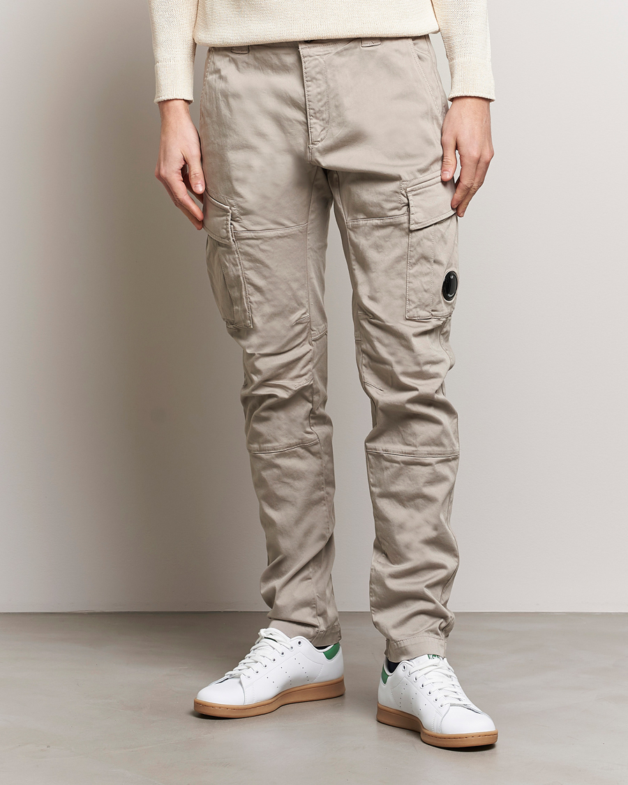 Herr |  | C.P. Company | Satin Stretch Cargo Pants Beige