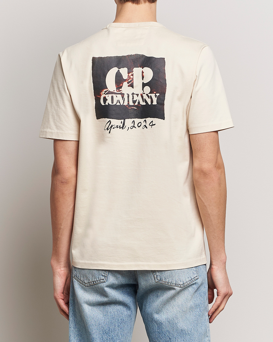 Herre | T-Shirts | C.P. Company | Mercerized Heavy Cotton Back Logo T-Shirt Ecru