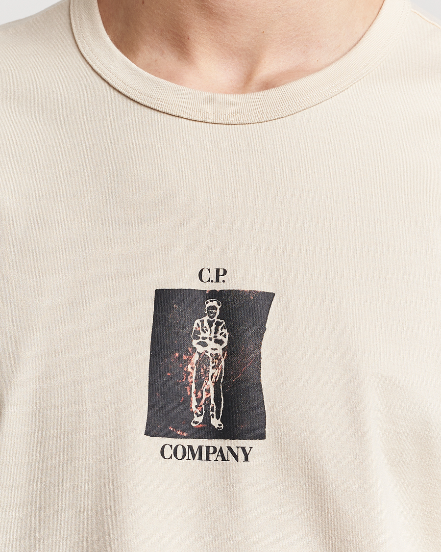 Herre | T-Shirts | C.P. Company | Mercerized Heavy Cotton Back Logo T-Shirt Ecru