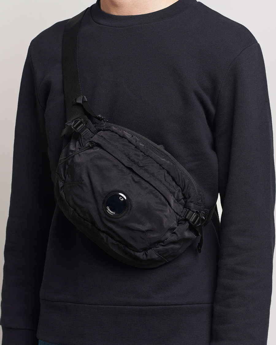 Herre | Skuldervesker | C.P. Company | Nylon B Small Accessorie Bag Black