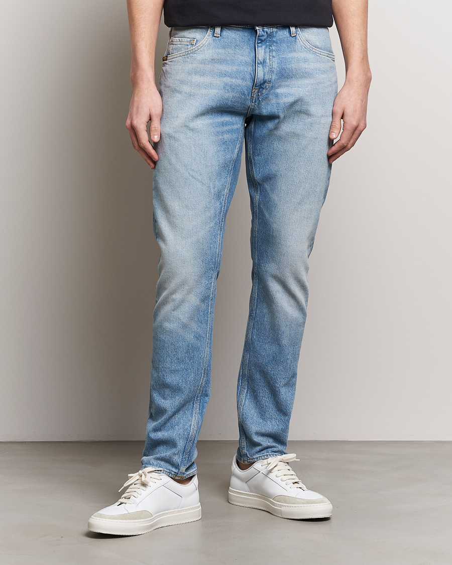 Herre | Blå jeans | Tiger of Sweden | Pistolero Jeans Light Blue