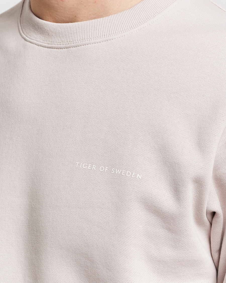 Herre | Gensere | Tiger of Sweden | Emerson Crew Neck Sweatshirt Grey Sand