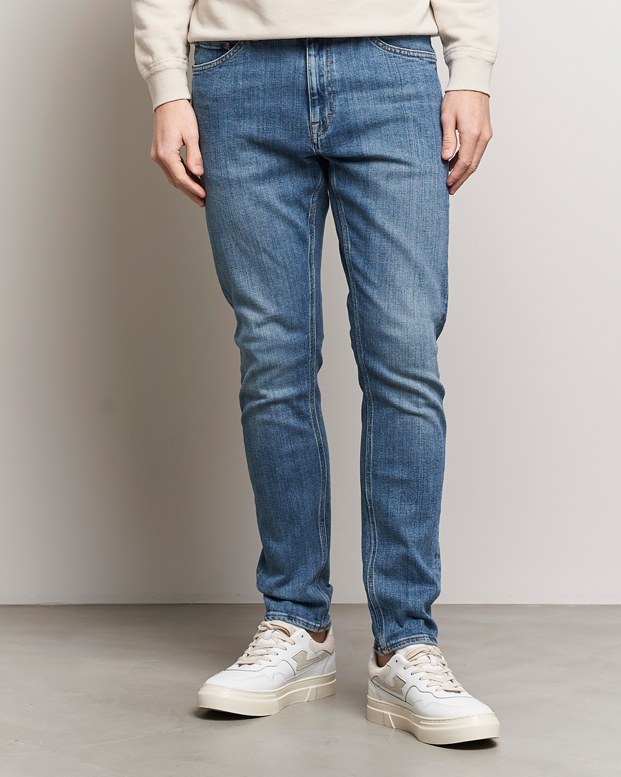 Herre |  | Tiger of Sweden | Evolve Jeans Dust Blue