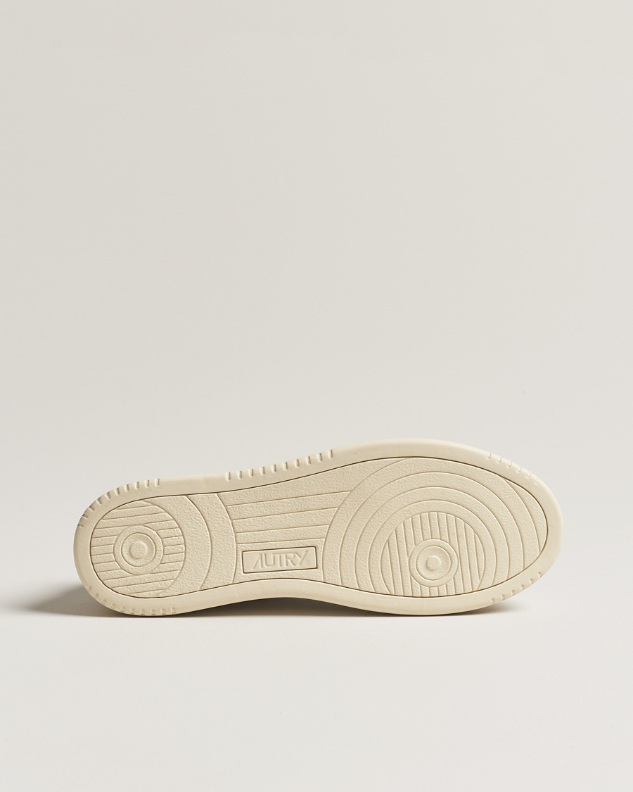 Herre | Autry Medalist Low Leather Sneaker White/Red | Autry | Medalist Low Leather Sneaker White/Red