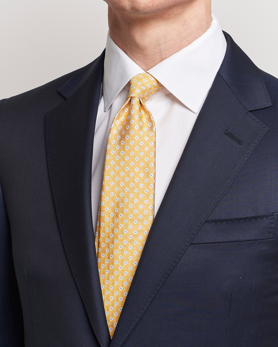 Herre | Kiton | Kiton | Micro Flower Silk Tie Yellow