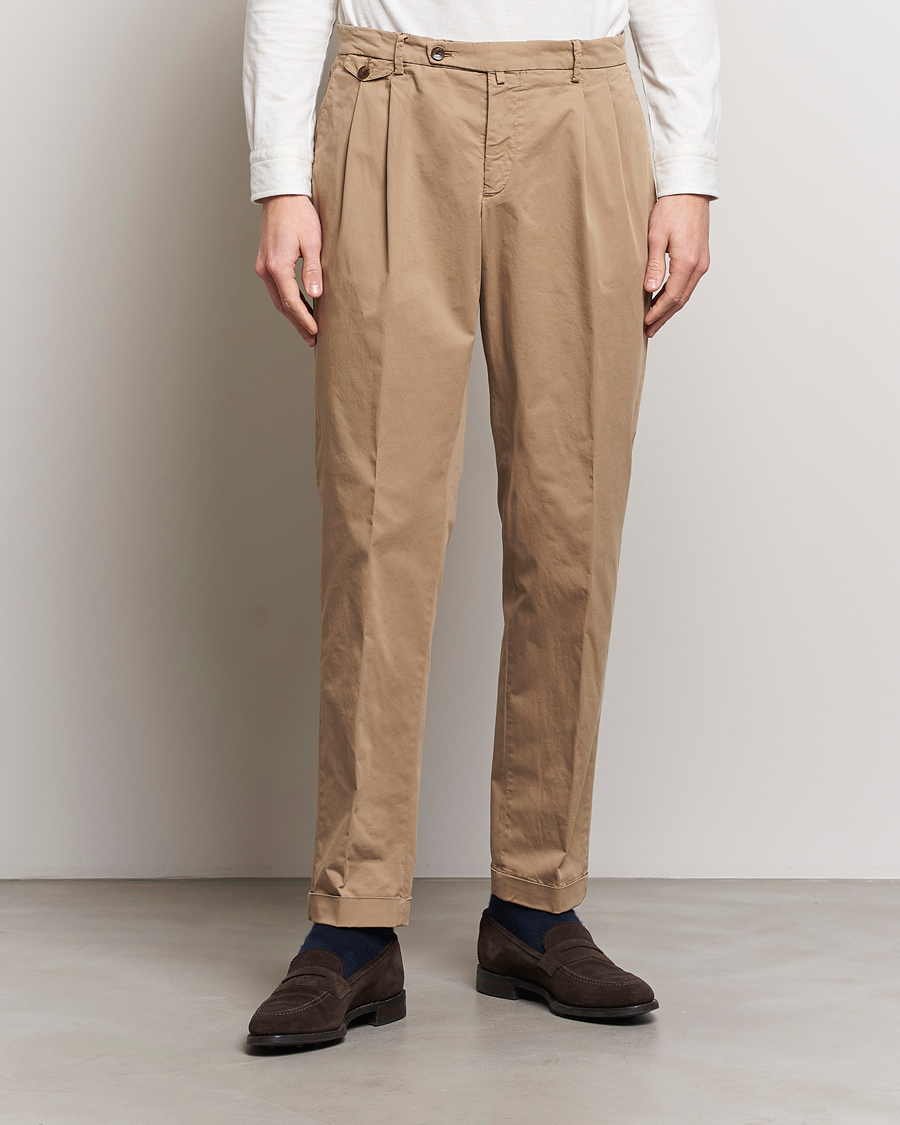 Herre | Avdelinger | Briglia 1949 | Easy Fit Pleated Cotton Stretch Chino Taupe