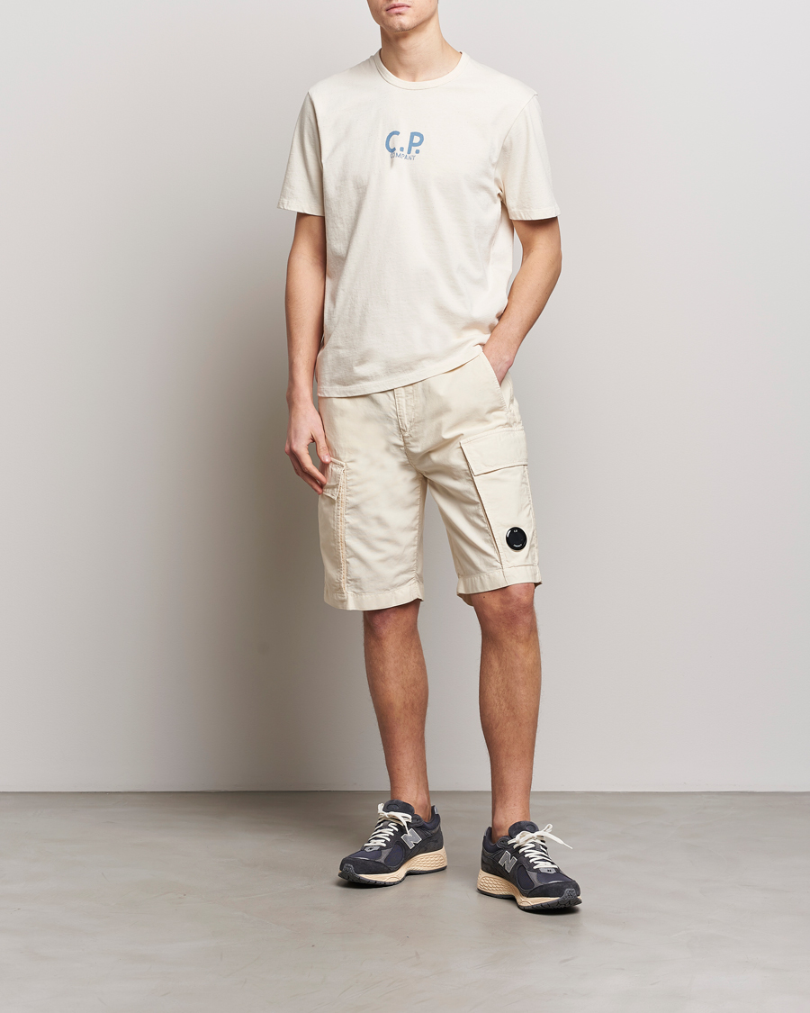 Herre | Shorts | C.P. Company | Ottoman Garment Dyed Cotton Cargo Shorts Off White
