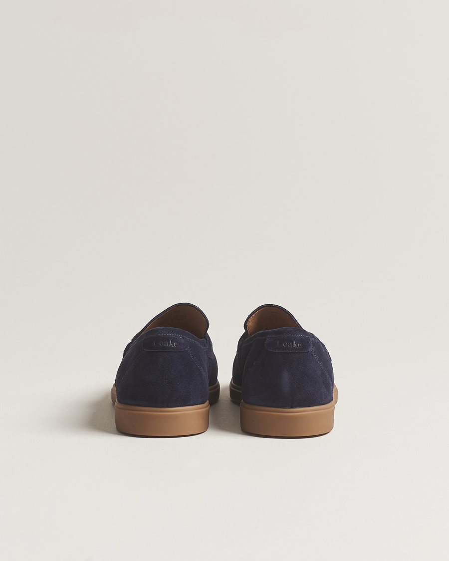 Herre | Loake 1880 Lucca Suede Penny Loafer Navy | Loake 1880 | Lucca Suede Penny Loafer Navy