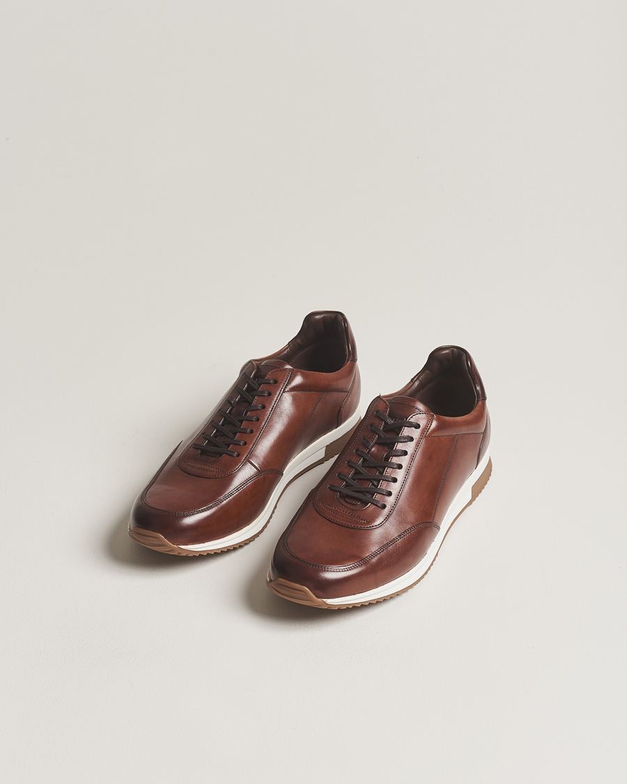Herre |  | Loake 1880 | Bannister Leather Running Sneaker Cedar