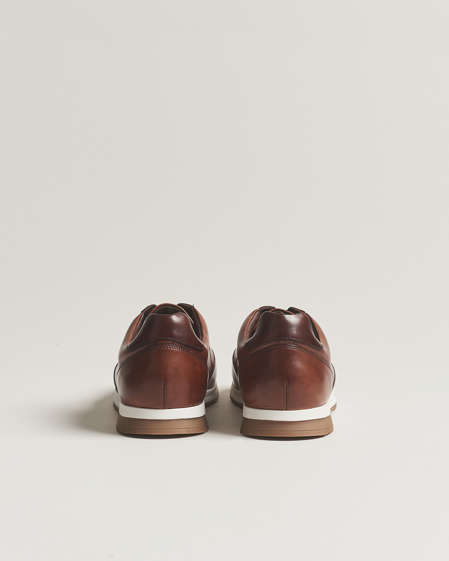 Herre | Sneakers | Loake Shoemakers | Bannister Leather Running Sneaker Cedar