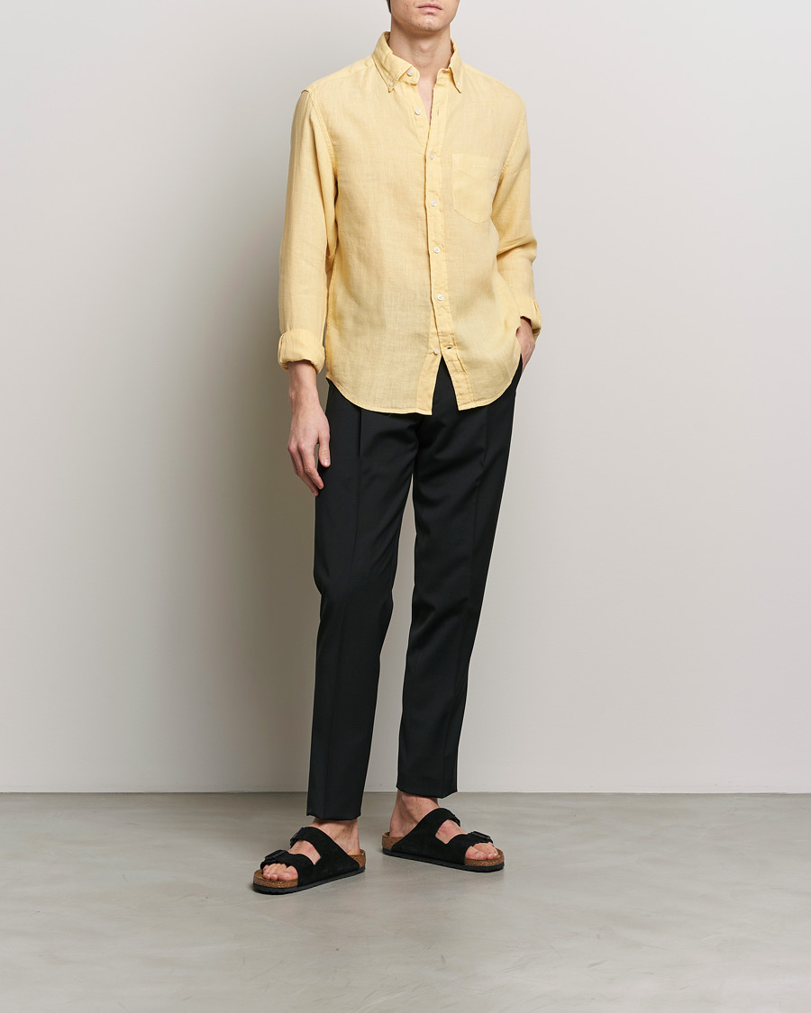 Herre | Skjorter | GANT | Regular Fit Garment Dyed Linen Shirt Dusty Yellow