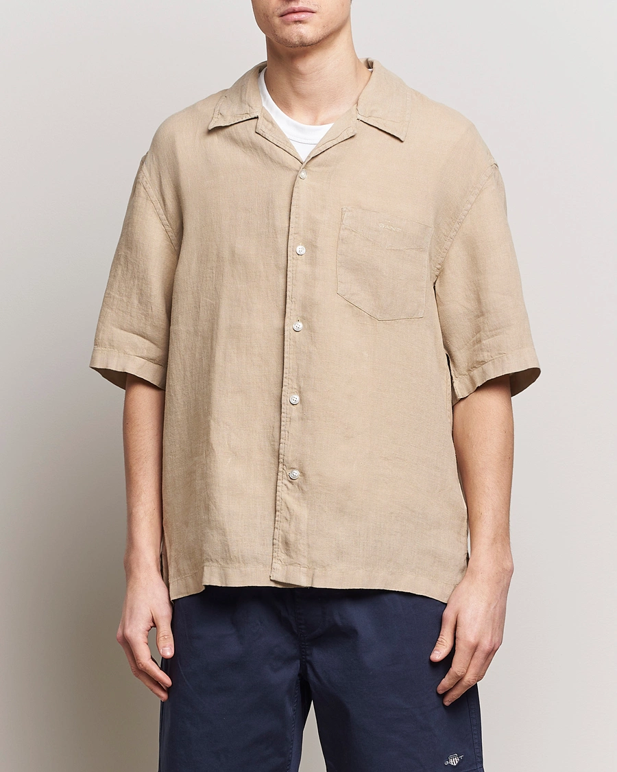 Herre | Skjorter | GANT | Relaxed Fit Linen Resort Short Sleeve Shirt Concrete Beige