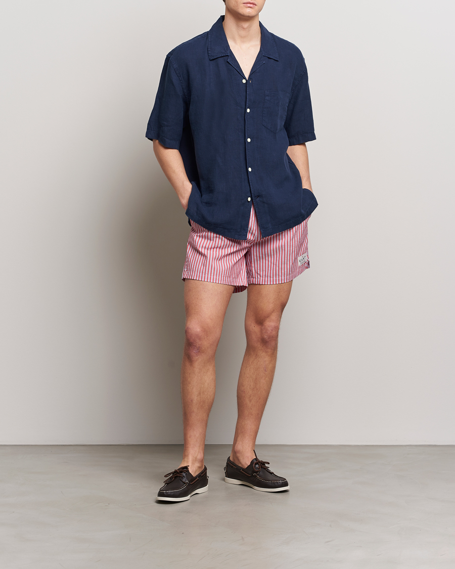 Herre | Badeshorts | GANT | Striped Seersucker Swimshorts Bright Red