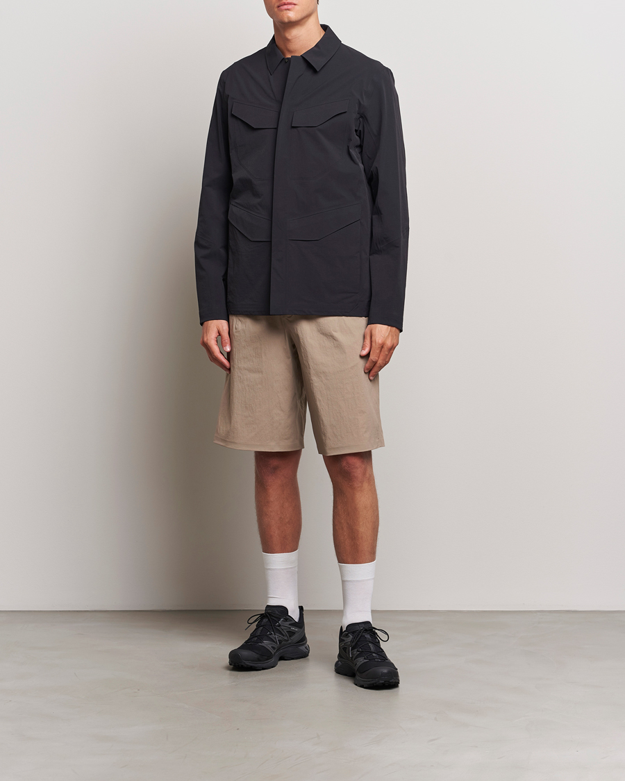 Herre | Shorts | Arc'teryx Veilance | Spere Lightweight Water Repellent Shorts Soil