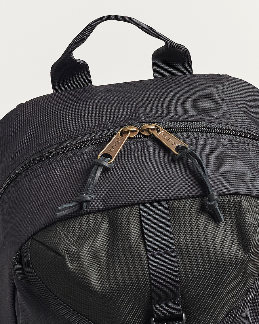 Herre | Filson Surveyor 36L Backpack Black | Filson | Surveyor 36L Backpack Black