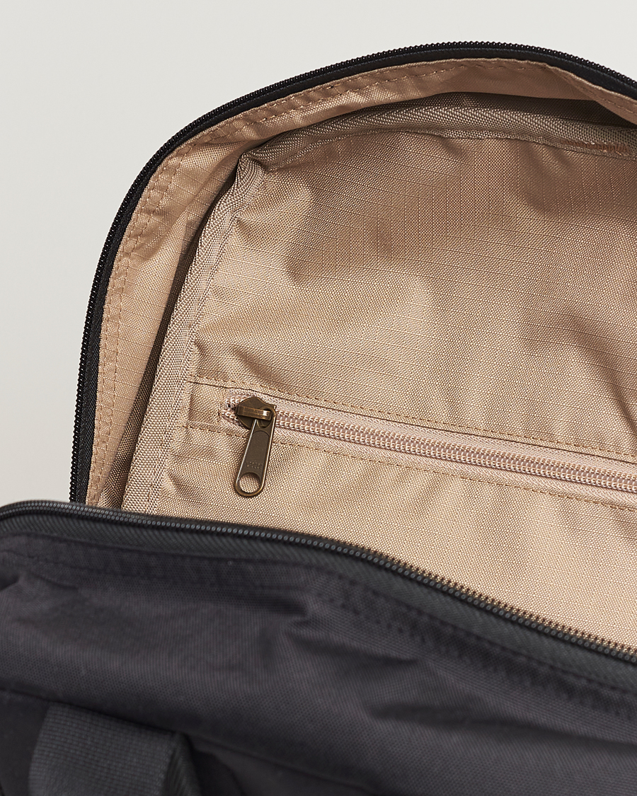 Herre | Filson Surveyor 36L Backpack Black | Filson | Surveyor 36L Backpack Black
