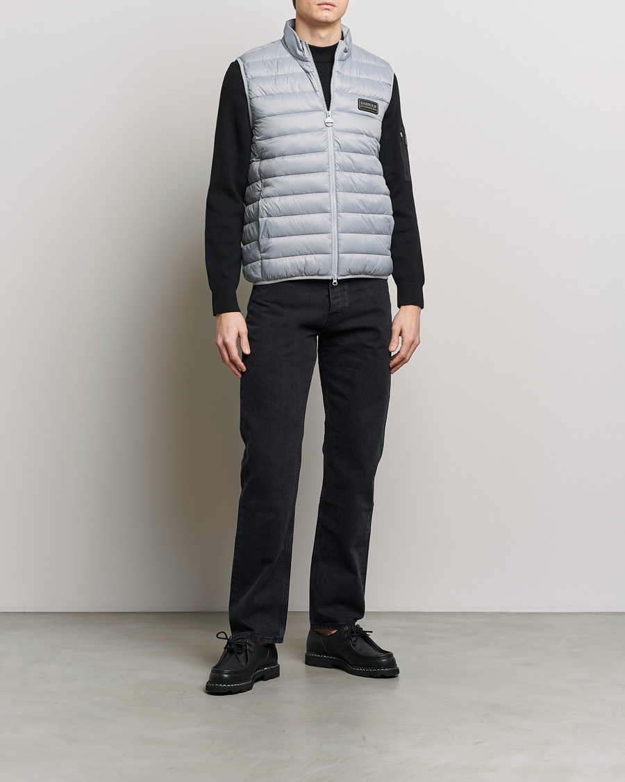 Herre | Jakker | Barbour International | Tourer Reed Gilet Ultimate Grey