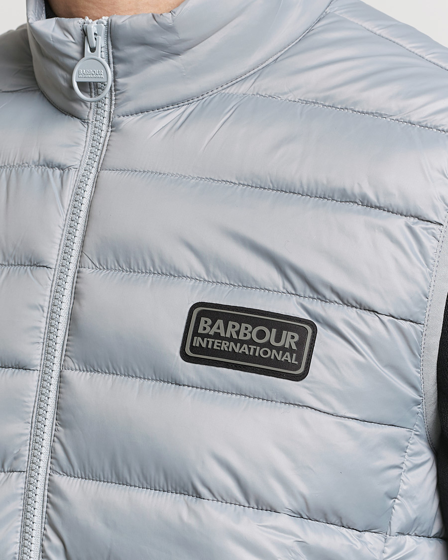 Herre | Jakker | Barbour International | Tourer Reed Gilet Ultimate Grey