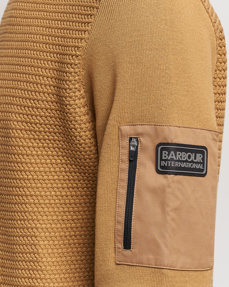 Herre | Gensere | Barbour International | Clayton Texture Crew Desert