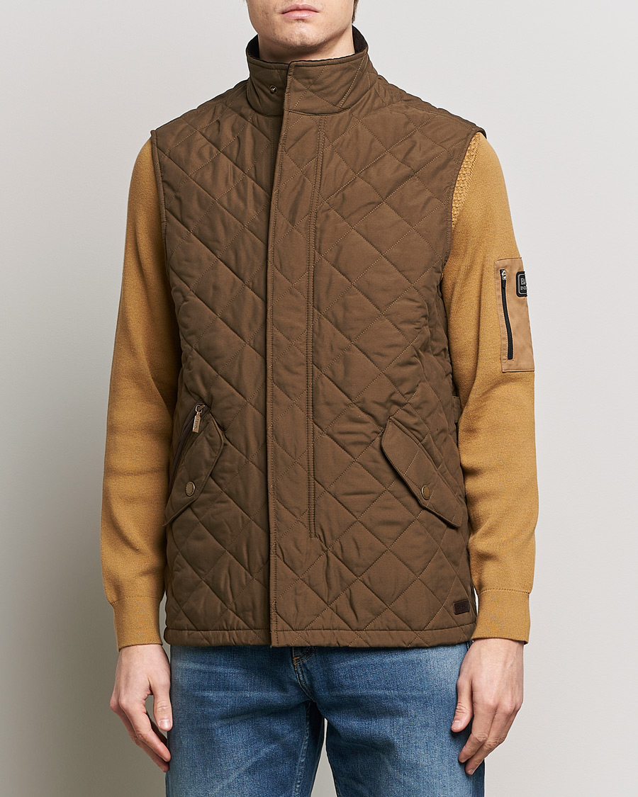 Herre | Vester | Barbour Lifestyle | Shoveler Peached Quilted Gilet Dark Sand