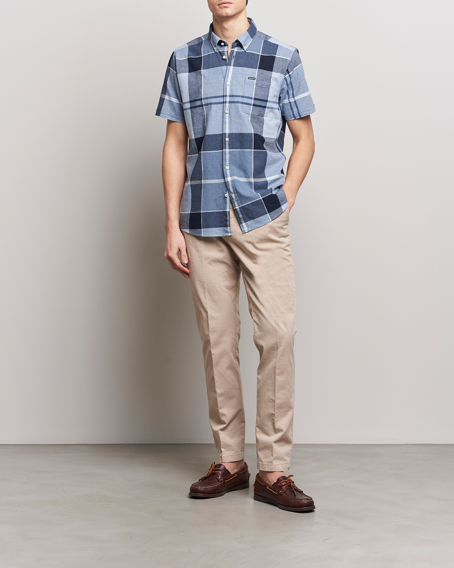 Herre | Skjorter | Barbour Lifestyle | Doughill Short Sleeve Tailored Fit Shirt Berwick Blue