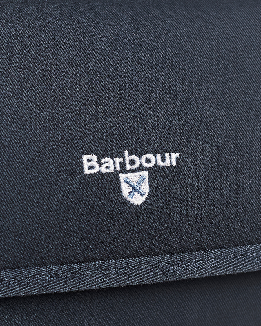 Herre | Vesker | Barbour Lifestyle | Cascade Hanging Washbag Navy