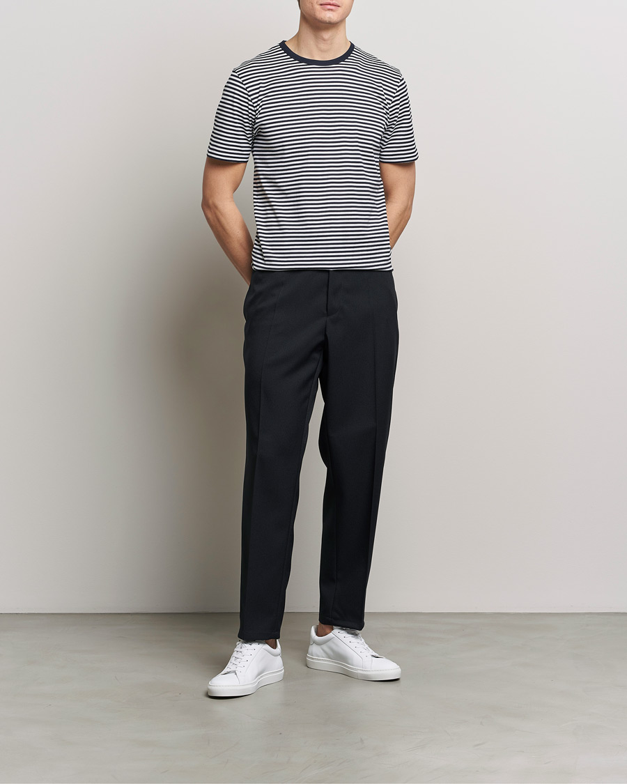 Herre | T-Shirts | Sunspel | Striped Crew Neck Q82 Cotton T-Shirt White/Navy