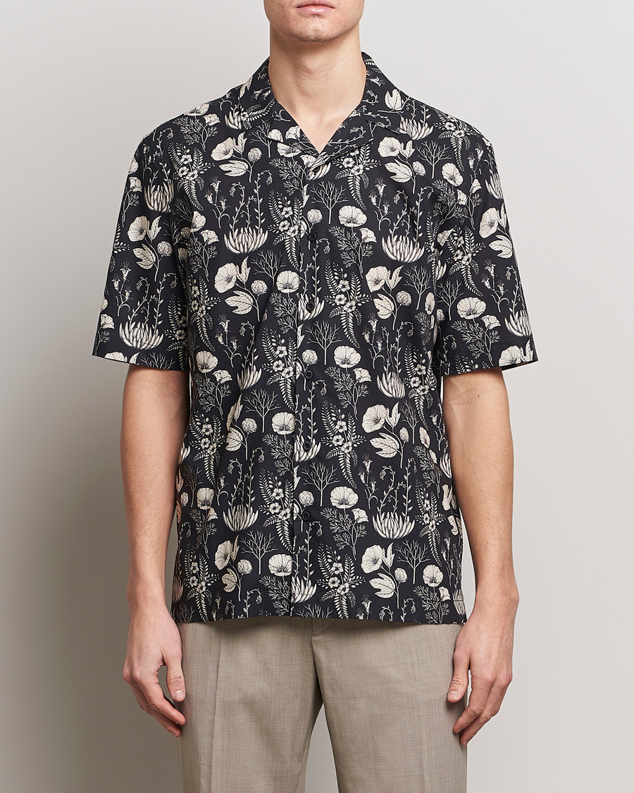 Herre | Kortermede skjorter | Sunspel | Katie Scott Short Sleeve Printed Resort Shirt Black