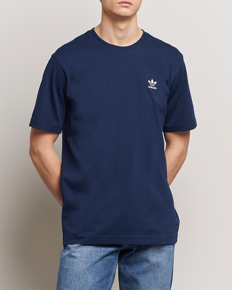 Herre | Kortermede t-shirts | adidas Originals | Essential Crew Neck T-Shirt Nindig